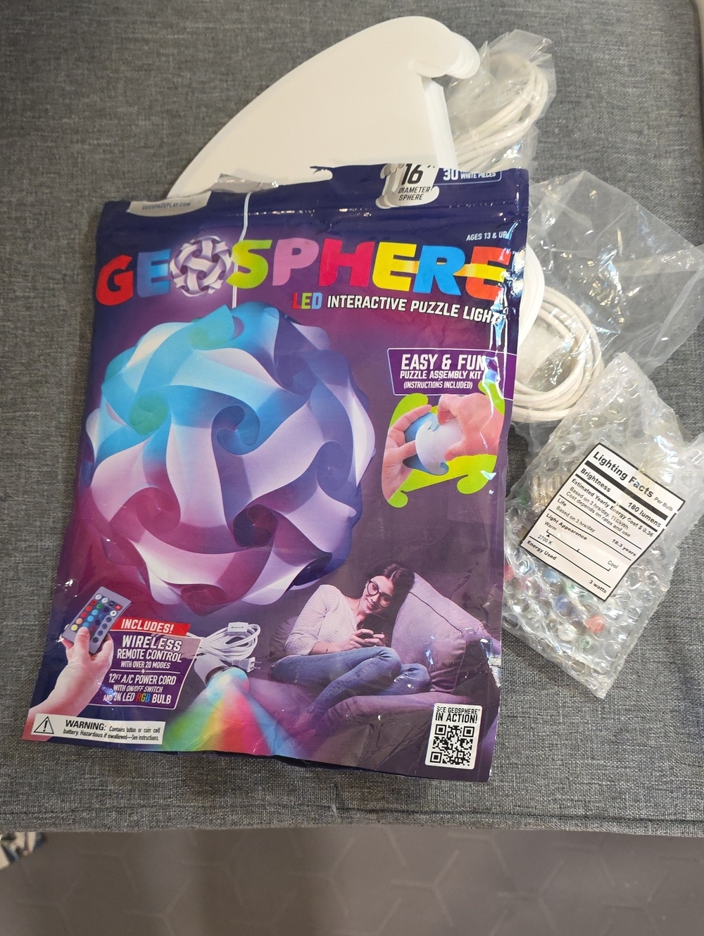 GEOsphere LED Interactive Puzzle Light - Multicolor